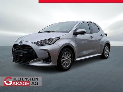 Grau Gebraucht 2025 Toyota Yaris Hybrid Trend Limousine | CHF 25’900 (Fairer Preis)