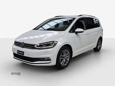 Oryxwhite effeto madreperla Gebraucht 2024 VW Touran Comfortline Van / Kleinbus | CHF 34’990 (Etwas zu teuer)