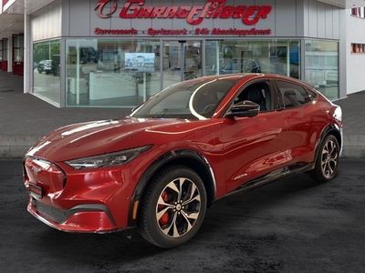 Rot Gebraucht 2022 Ford Mustang Mach-E Premium SUV | CHF 39’900