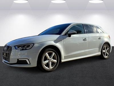 Gebraucht Audi A3 Sportback e-tron 204 PS (150 kW) 2017 Kleinwagen