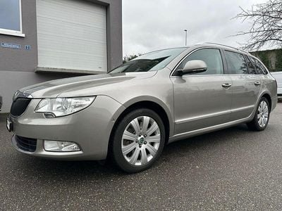Gebraucht 2011 Skoda Superb Kombi | CHF 11’700 (Teuer)