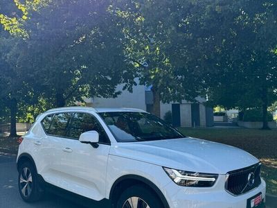 Gebraucht 2020 Volvo XC40 Momentum SUV | CHF 28’900 (Teuer)
