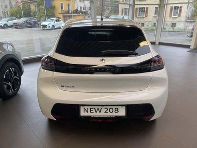 Gebraucht 2024 Peugeot e-208 Allure Kleinwagen | CHF 29’000 (Teuer)
