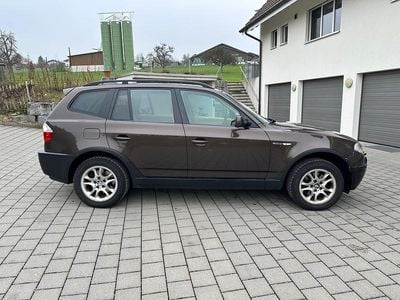 Gebraucht 2005 BMW X3 SUV | CHF 2’990 (Etwas zu teuer)