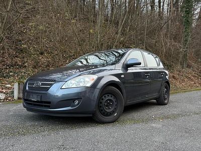 Gebraucht 2009 Kia Ceed Style Kleinwagen | CHF 3’999 (Teuer)