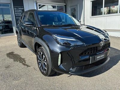 Neu Toyota Yaris Cross Trend 130 PS (95 kW) 2025 SUV