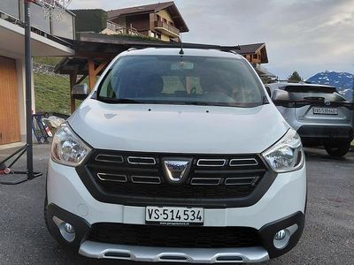 Gebraucht Dacia Lodgy Stepway 114 PS (83 kW) 2020 Van / Kleinbus