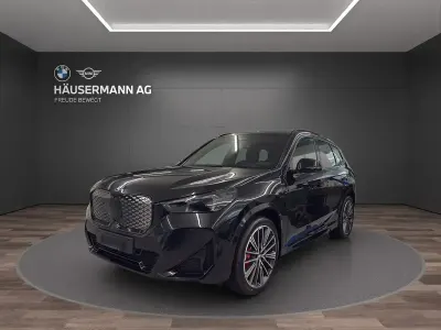Neu (2026) BMW iX1 M Sport 306 PS