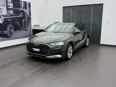 Gebraucht Audi A3 Sportback e-tron Advanced 150 PS (110 kW) 2026 Grün Kleinwagen