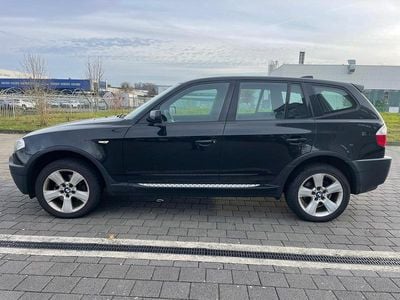 Gebraucht 2004 BMW X3 SUV | CHF 2’200 (Etwas zu teuer)