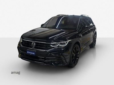Deep black nacré Gebraucht 2022 VW Tiguan R-line SUV | CHF 36’990 (Fairer Preis)