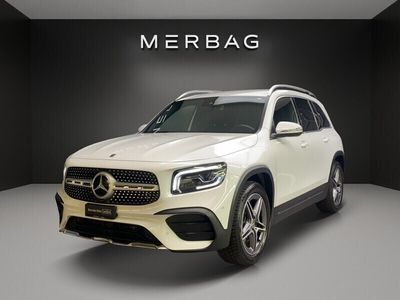 Mercedes GLB220