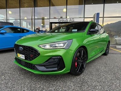 Grün Gebraucht 2023 Ford Focus ST Limousine | CHF 35’900 (Etwas zu teuer)