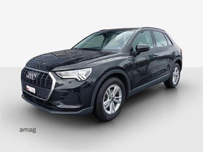 Gebraucht Audi Q3 Attraction 150 PS (110 kW) 2022 Mythosschwarz metallic SUV