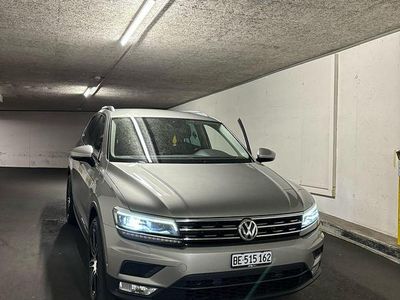 Gebraucht 2016 VW Tiguan Highline SUV | CHF 22’900 (Etwas zu teuer)