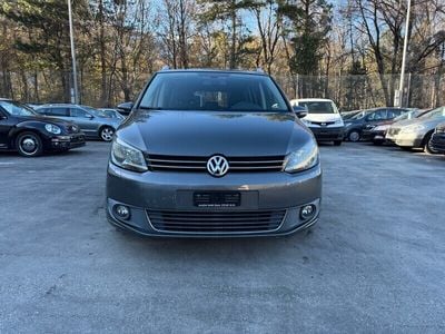 Gebraucht 2011 VW Touran Comfortline Van / Kleinbus | CHF 6’400 (Etwas zu teuer)