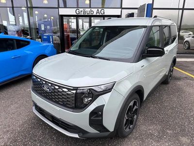 Neu Ford Tourneo Courier Active 99 kW (135 PS) 2026 Grün Van / Kleinbus