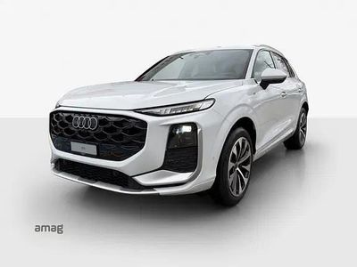 Neu Audi Q3 Advanced 150 PS (110 kW) 2026 Gletscherweiss metallic SUV