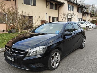 Gebraucht Mercedes A180 Style 109 PS (80 kW) 2015