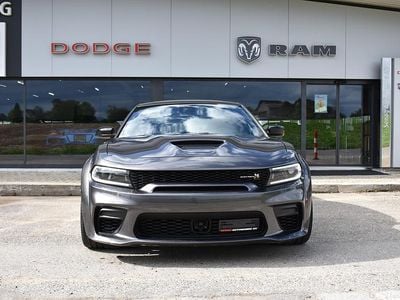 Neu Dodge Charger 492 PS (361 kW) 2025 Grau Limousine