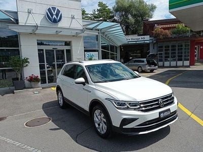 Gebraucht 2024 VW Tiguan Elegance SUV | CHF 36’900 (Fairer Preis)