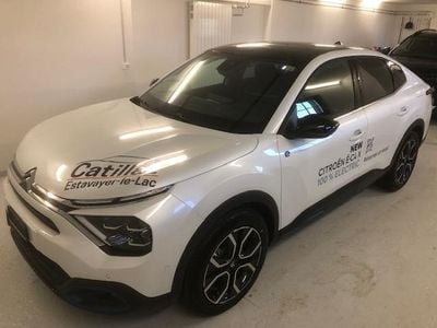 Weiss Gebraucht 2023 Citroën e-C4 Shine Limousine | CHF 25’900 (Guter Preis)