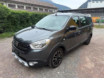 Gebraucht 2018 Dacia Lodgy Stepway Van / Kleinbus | CHF 12’900 (Teuer)