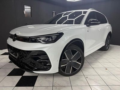 Weiss Neu 2025 VW Tiguan R-line SUV | CHF 62’800 (Etwas zu teuer)