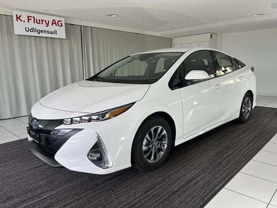 Weiss Gebraucht 2018 Toyota Prius Premium Kleinwagen | CHF 22’900