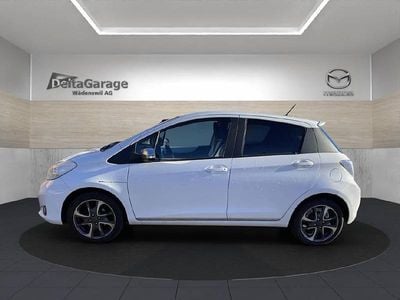 Gebraucht Toyota Yaris Trend 99 PS (72 kW) 2013 Limousine