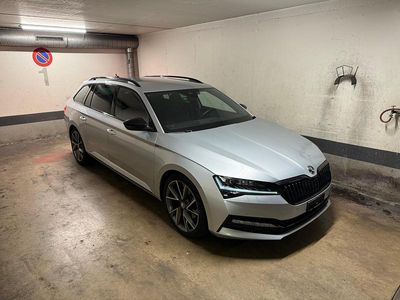 Gebraucht 2020 Skoda Superb SportLine Kombi | CHF 20’999 (Fairer Preis)