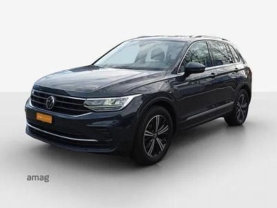 Uranograu uni Gebraucht 2021 VW Tiguan Life SUV | CHF 26’490 (Fairer Preis)