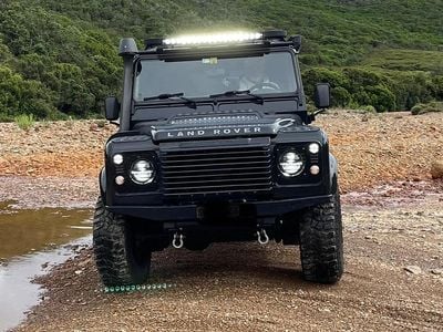 Gebraucht Land Rover Defender 180 PS (132 kW) 2013 SUV