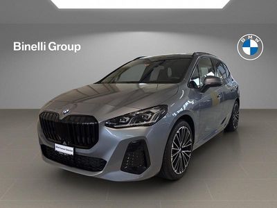 Gebraucht BMW 223 Active Tourer 211 PS (155 kW) 2025 Van / Kleinbus