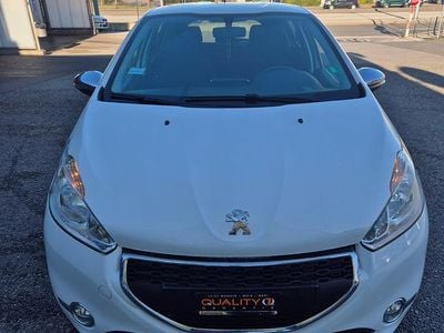 Gebraucht 2015 Peugeot 208 Style Kleinwagen | CHF 5’990 (Superpreis)