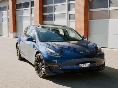 Gebraucht 2021 Tesla Model 3 Performance Limousine | CHF 20’000 (Guter Preis)