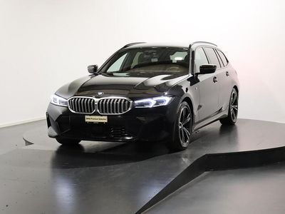 Schwarz Gebraucht 2024 BMW 320e Comfort Edition Kombi | CHF 49’990 (Teuer)