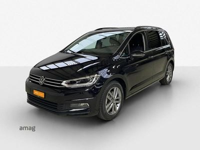 Deepblack perleffekt Gebraucht 2024 VW Touran Comfortline Van / Kleinbus | CHF 36’490 (Teuer)