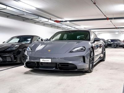 Neu 2025 Porsche Taycan Sport Turismo Limousine | CHF 165’800