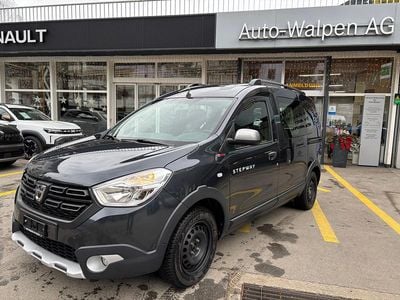 Grau Gebraucht 2021 Dacia Dokker Stepway Van / Kleinbus | CHF 16’500