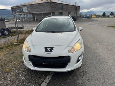 Gebraucht 2013 Peugeot 308 SW Access Kombi | CHF 999