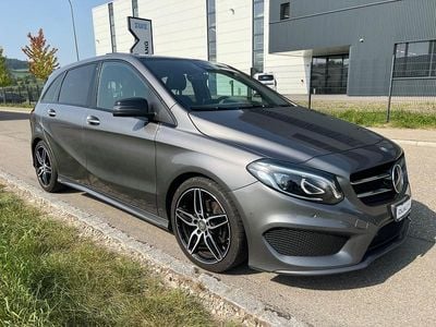 Gebraucht 2016 Mercedes B200 AMG line Van / Kleinbus | CHF 14’900