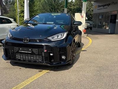 Schwarz Gebraucht 2022 Toyota Yaris Sport Limousine | CHF 32’500 (Guter Preis)