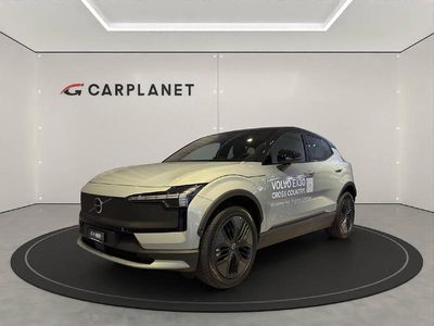 Grau Neu 2025 Volvo EX30 CC Performance SUV | CHF 48’075 (Fairer Preis)