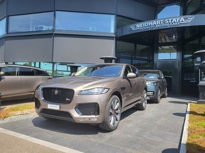 Beige Gebraucht 2016 Jaguar F-Pace S SUV | CHF 39’900