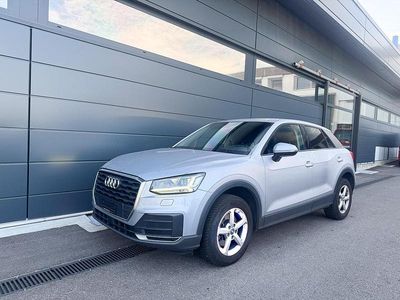 Gebraucht Audi Q2 Design 150 PS (110 kW) 2016 Silber SUV