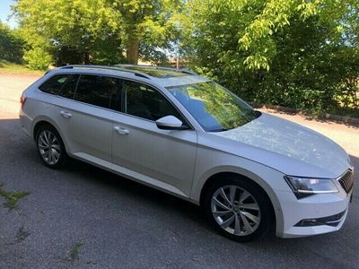 gebraucht Skoda Superb Combi 2.0 TDi Style 4x4 DSG