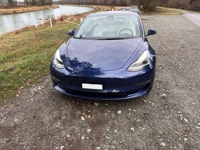 Gebraucht 2021 Tesla Model 3 Limousine | CHF 23’000 (Guter Preis)
