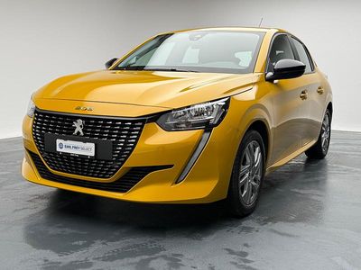Gebraucht Peugeot 208 Active 100 PS (73 kW) 2023 Gelb Kleinwagen