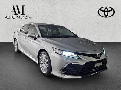 Silber Gebraucht 2021 Toyota Camry Premium Limousine | CHF 38’500 (Fairer Preis)